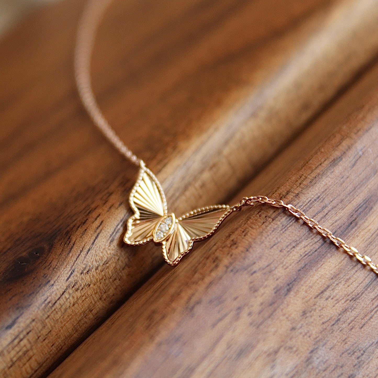 14K Solid Rose Gold Butterfly Necklace 车花工艺