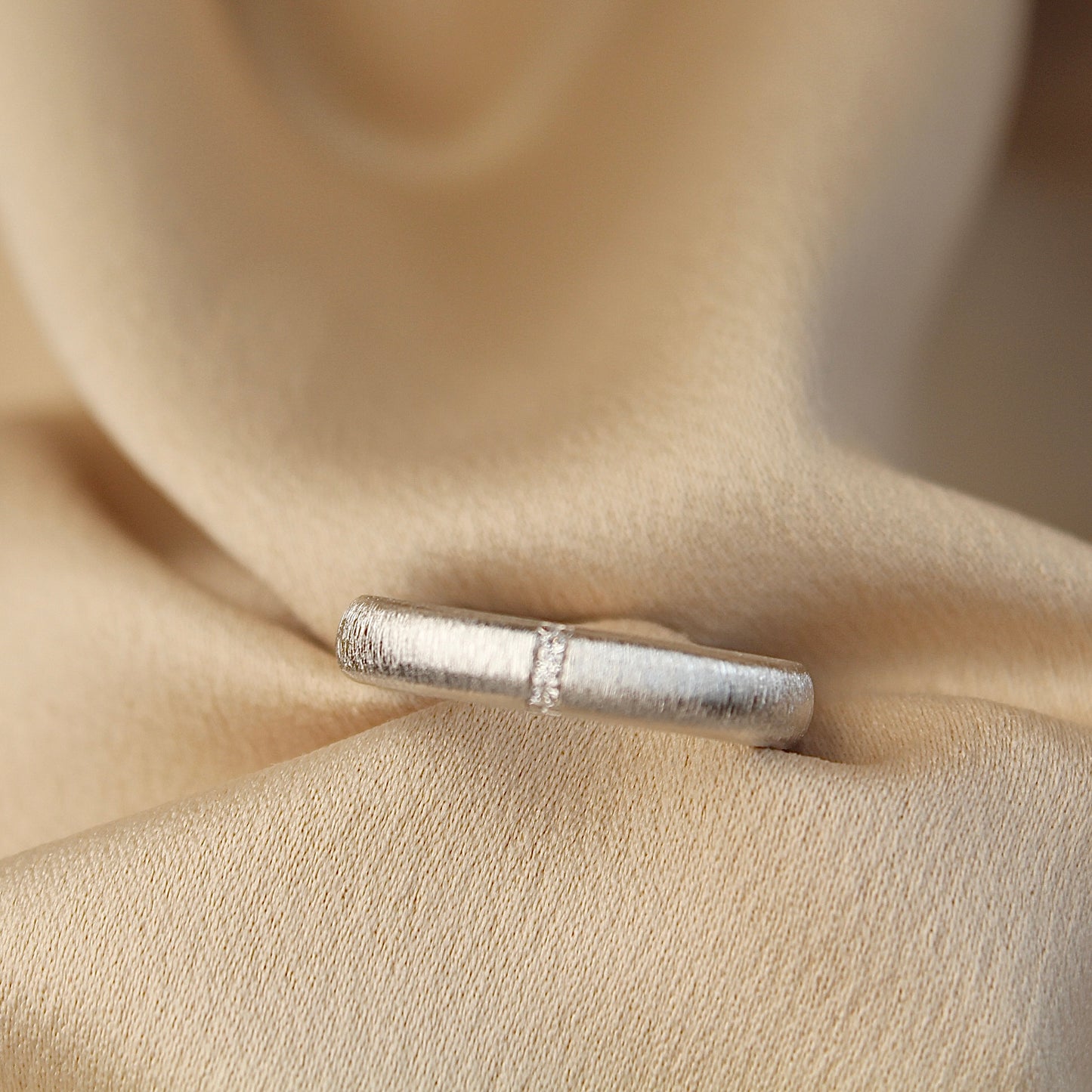 拉丝 Brushed Finish Retro Ring