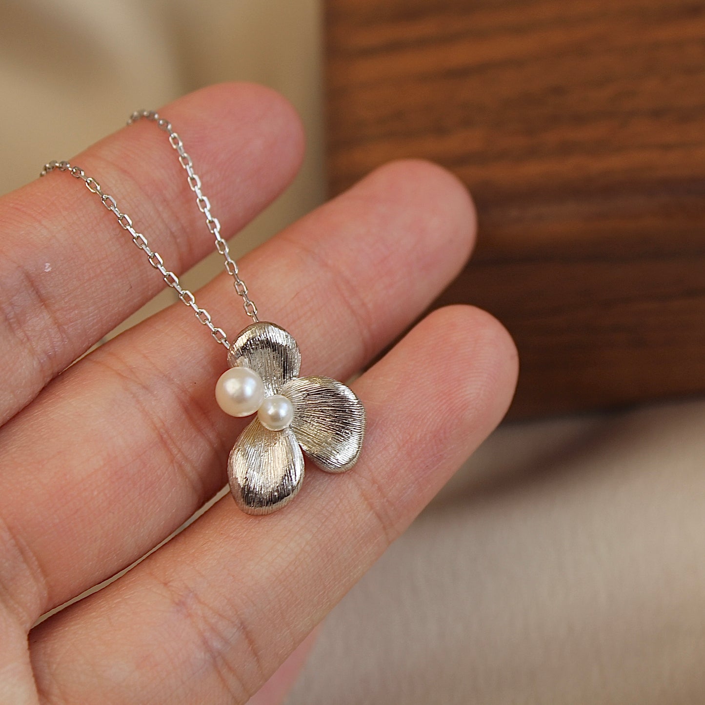 Silk-Drawn Petals Pearl Necklace, Silver Version