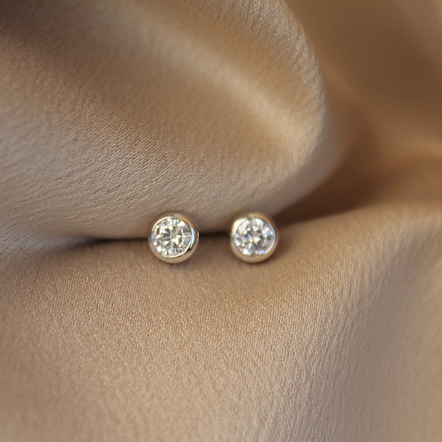 14K Solid Gold Bubble Moissanite Earrings 0.2 Ct, White Gold