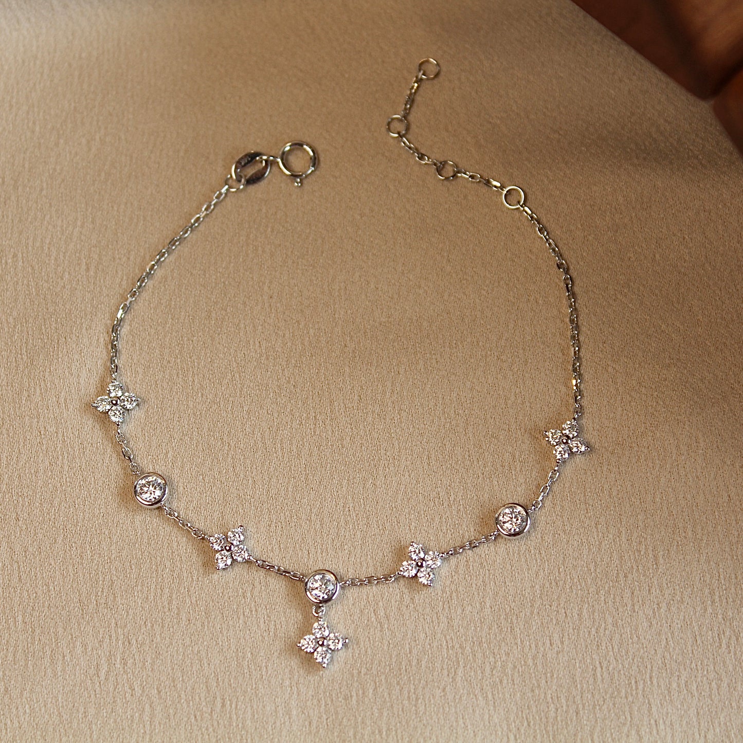 14K Solid Gold Fairy Clover Bracelet