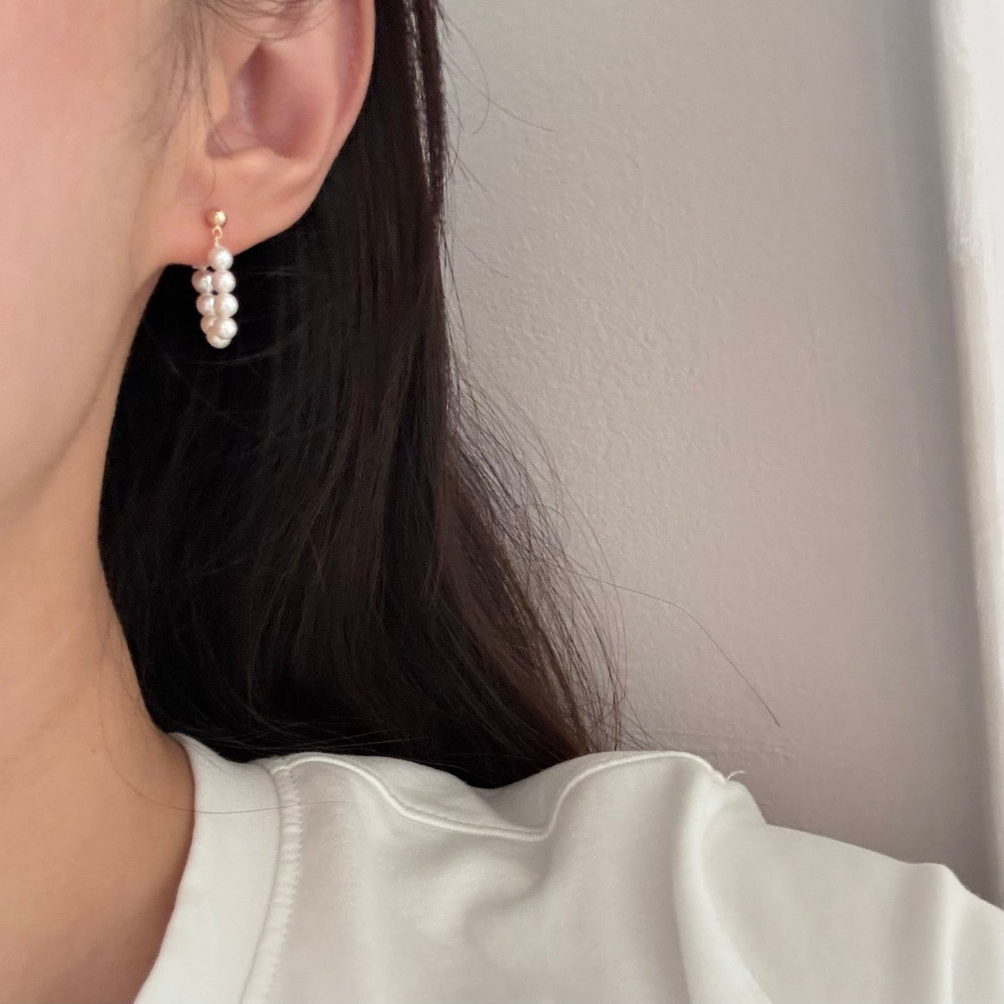 14K Solid Gold Round Pearl Hoop Earrings