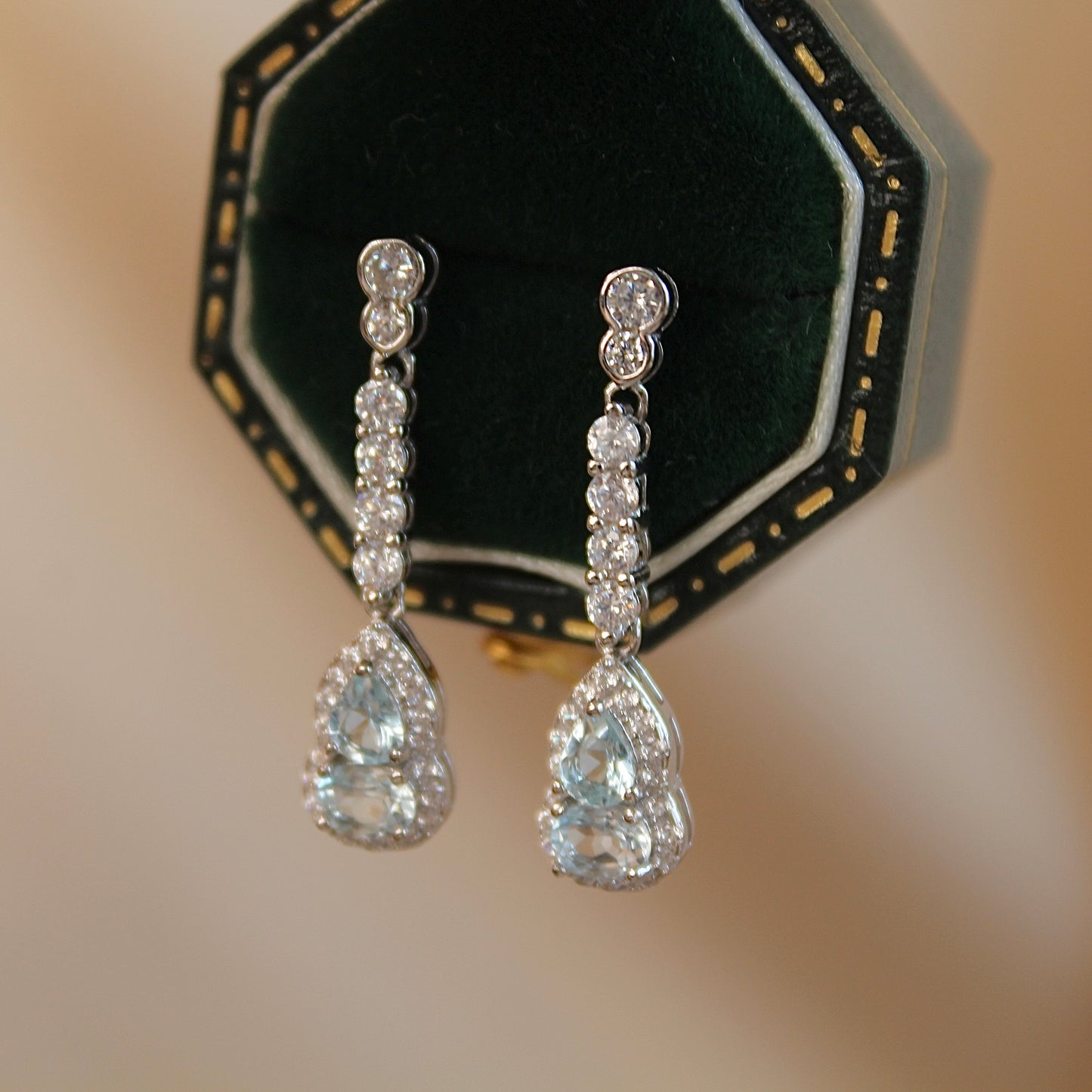 Hulu Natural Aquamarine Tassel Earrings