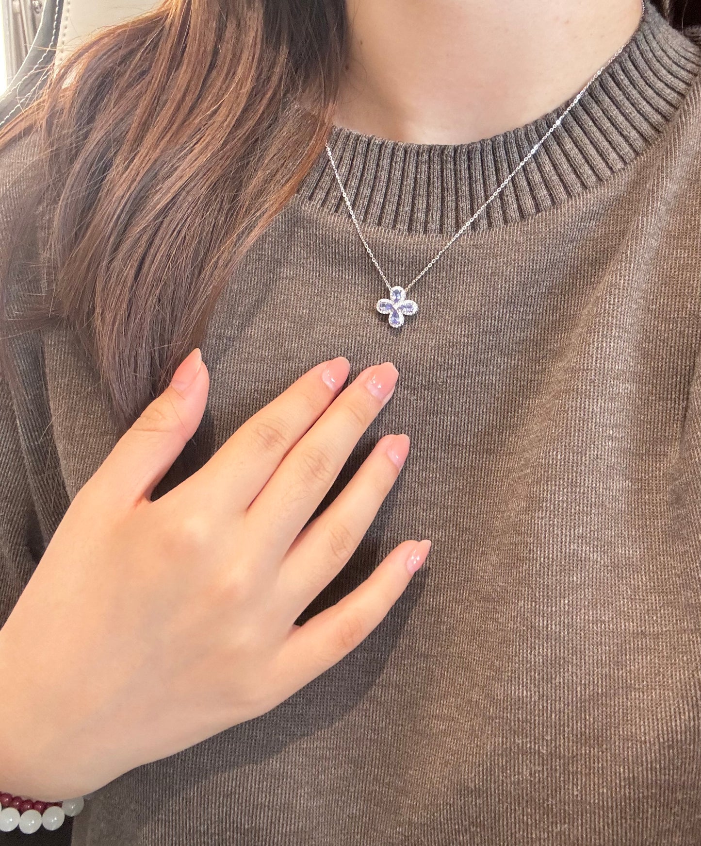 Clover Natural Tanzanite Necklace 坦桑石