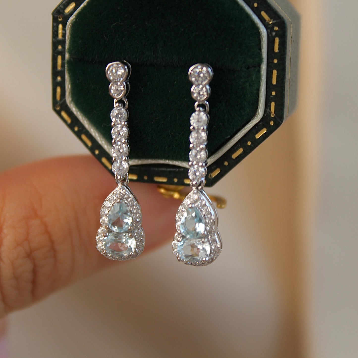 Hulu Natural Aquamarine Tassel Earrings
