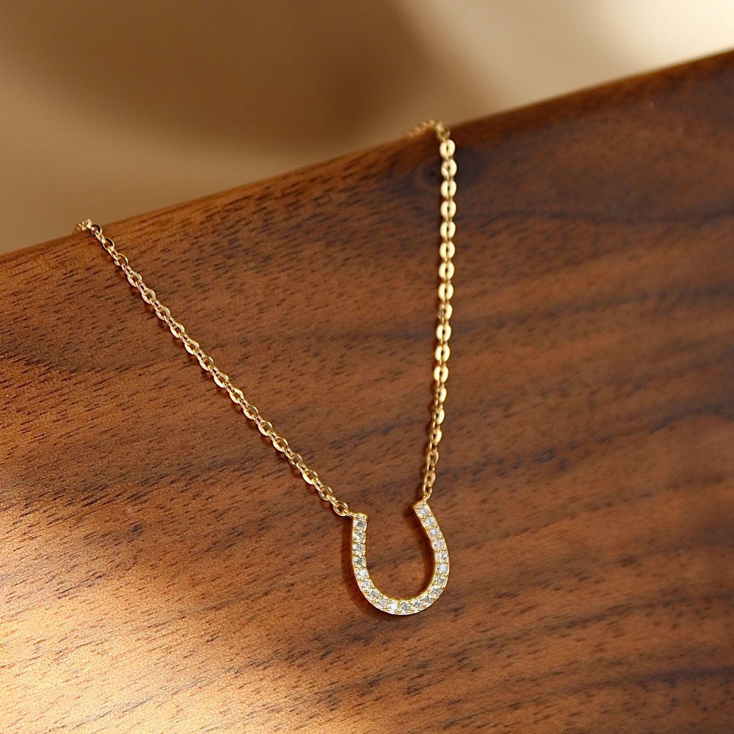 14K Solid Gold Horseshoe Moissanite Necklace