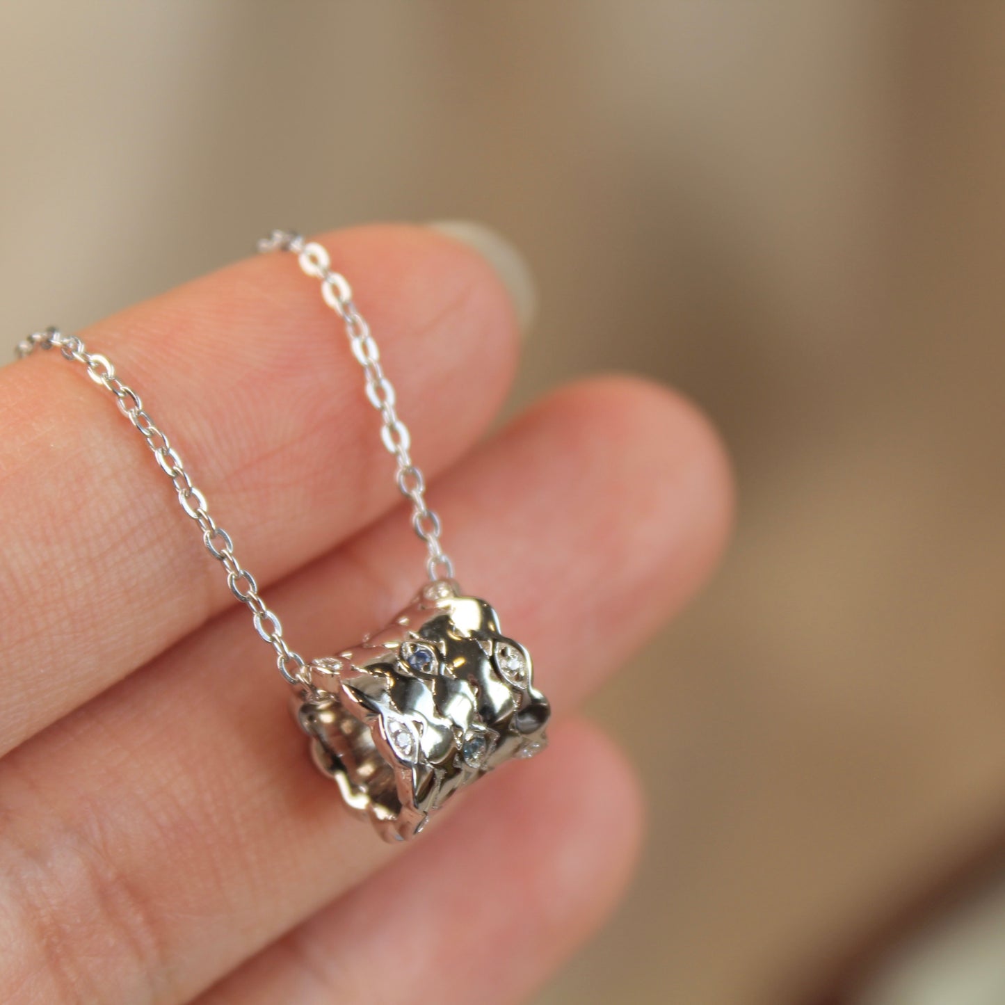 Lace Natural Blue Sapphire Necklace