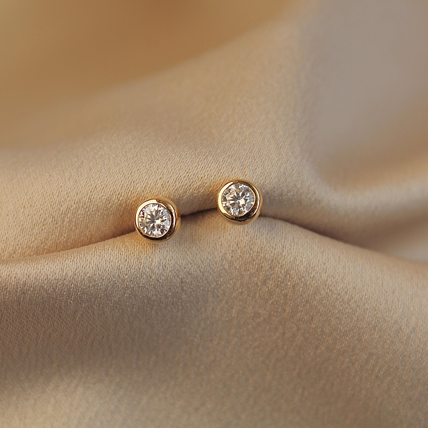 14K Solid Gold Bubble Moissanite Earrings