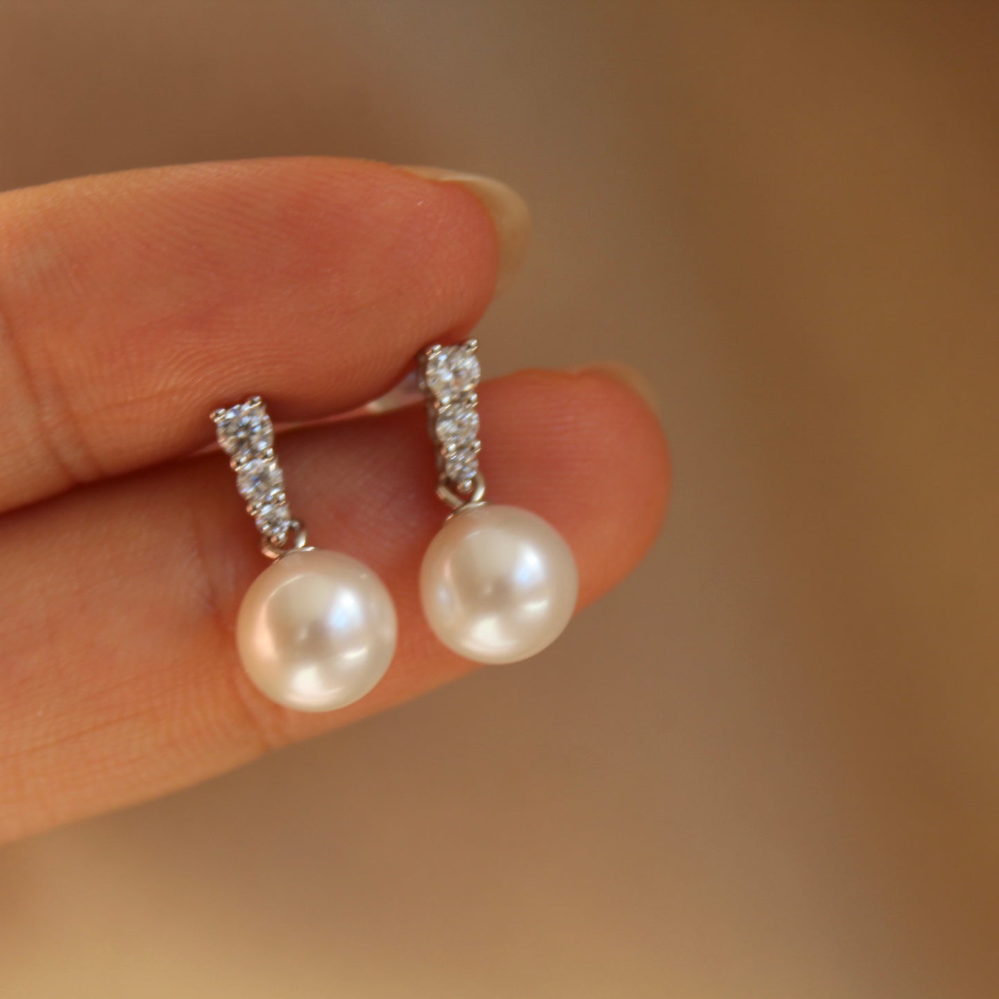 Water-drop Natural Pearl Earrings