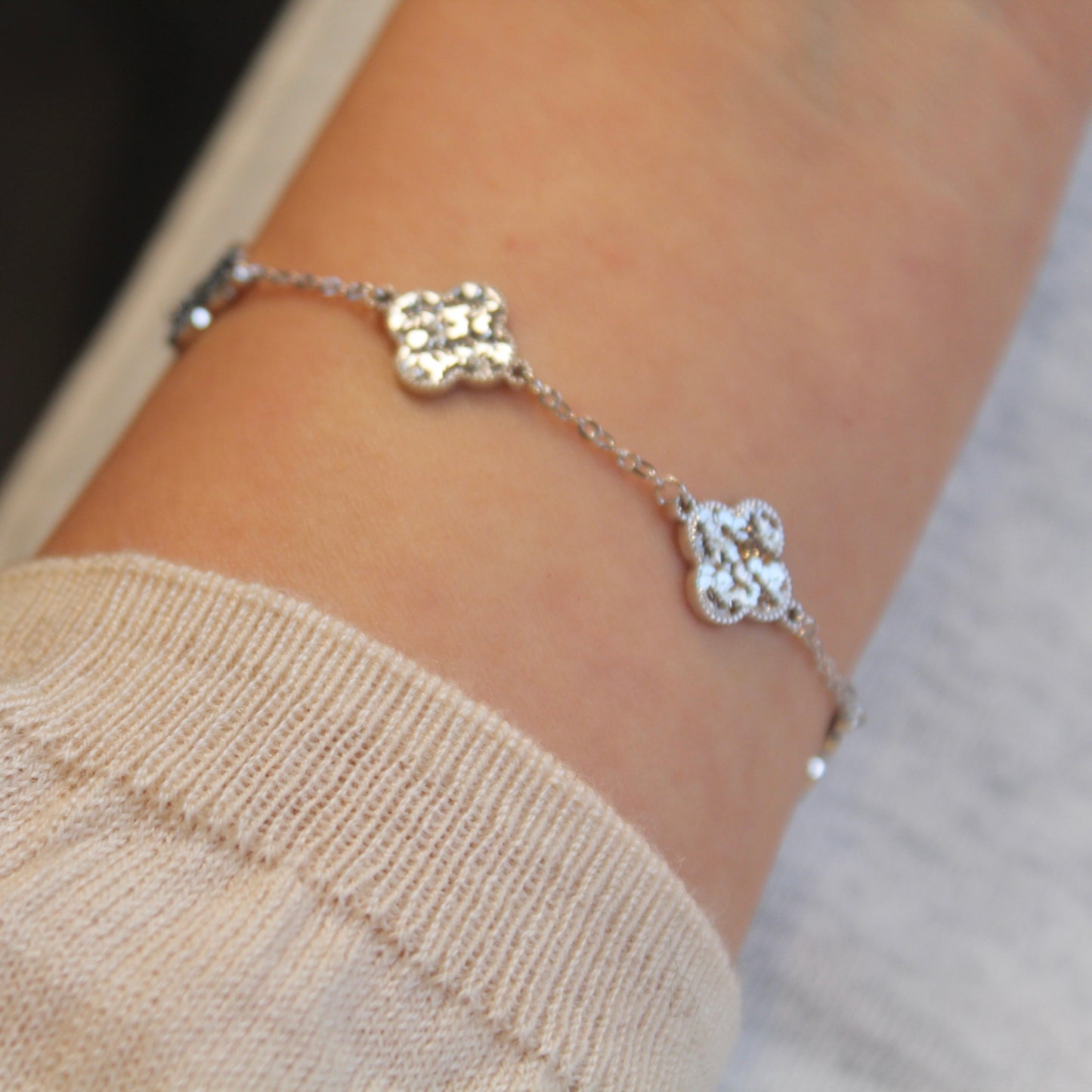碎冰冰 Sparkling Five Clovers Silver Bracelet