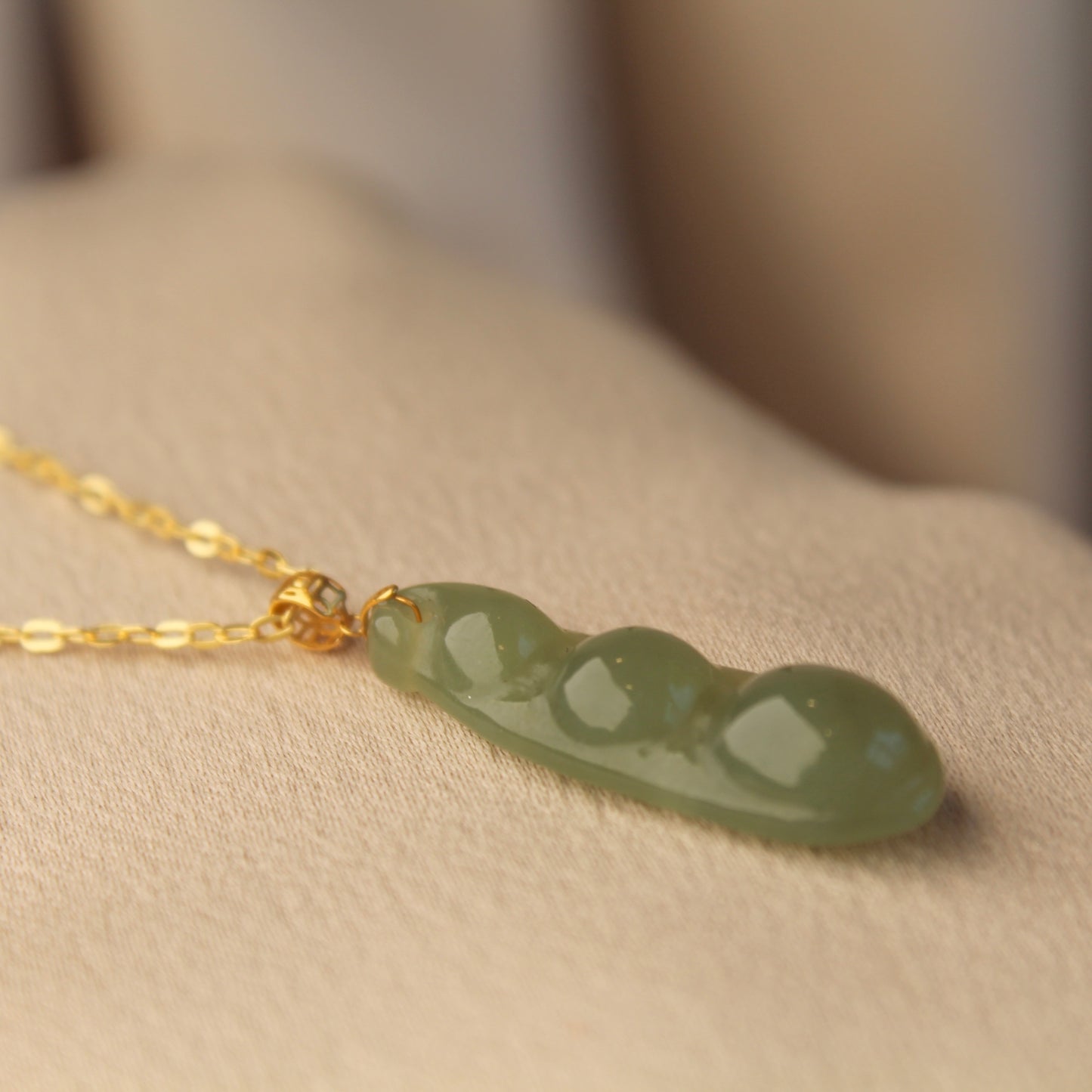 Green Pea Natural Jade Necklace