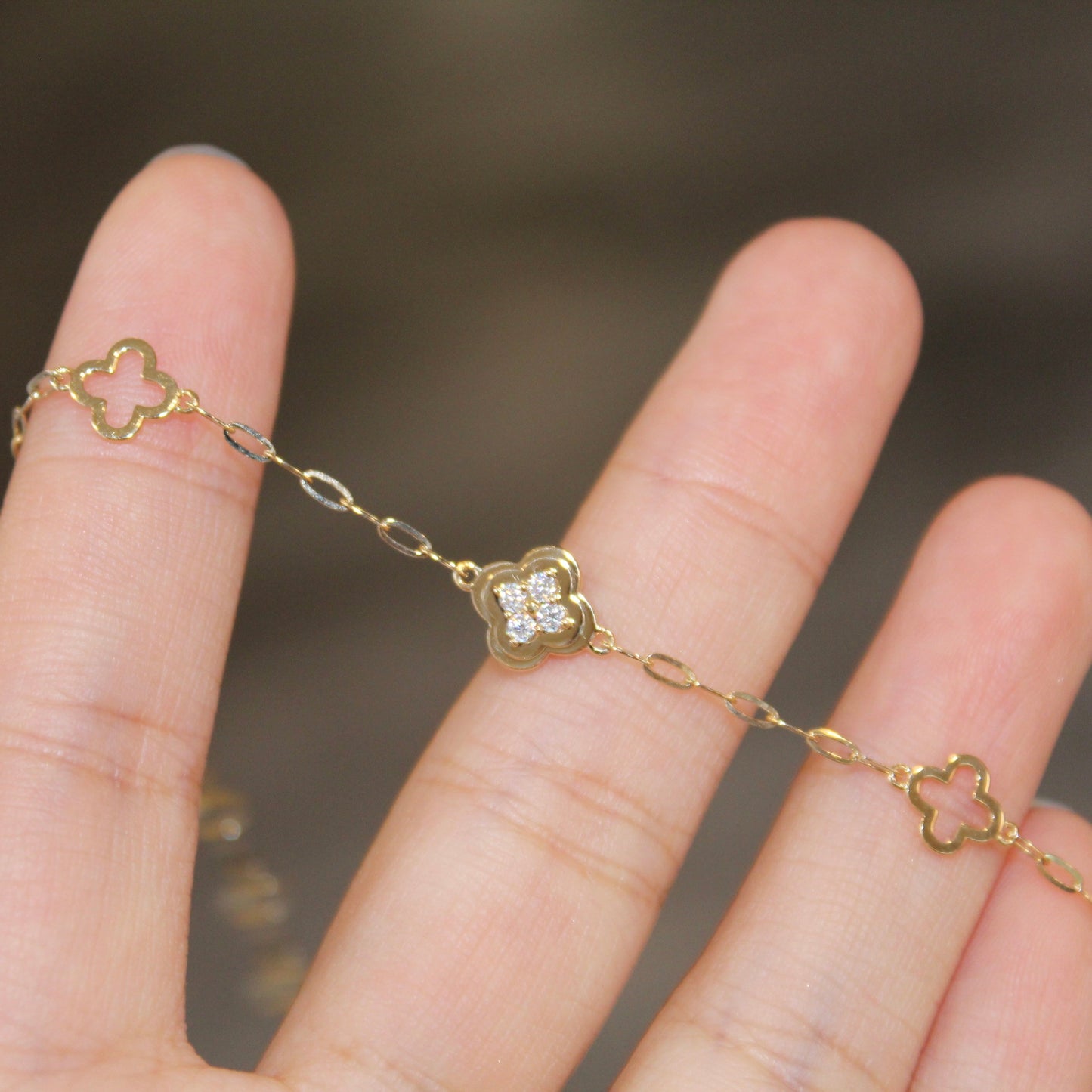 18K Solid Gold Three Clovers Bracelet