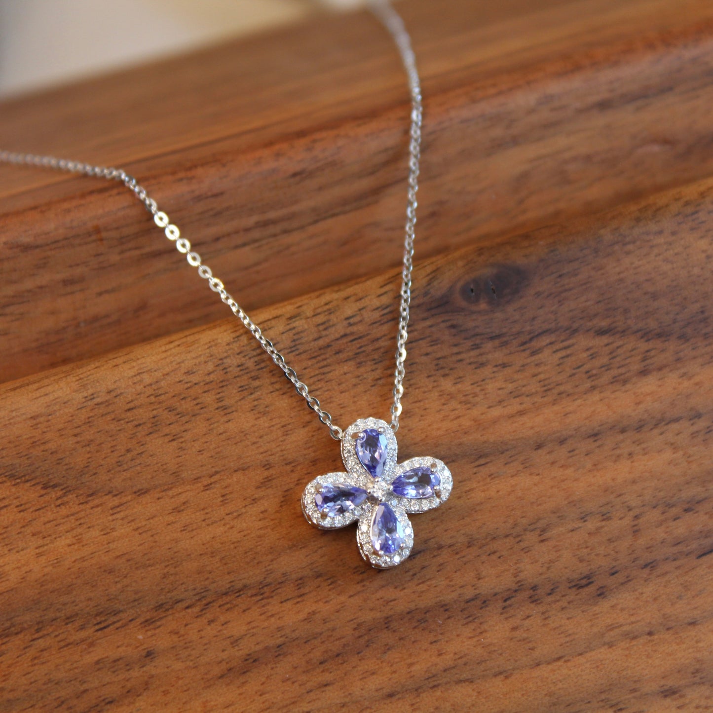Clover Natural Tanzanite Necklace 坦桑石
