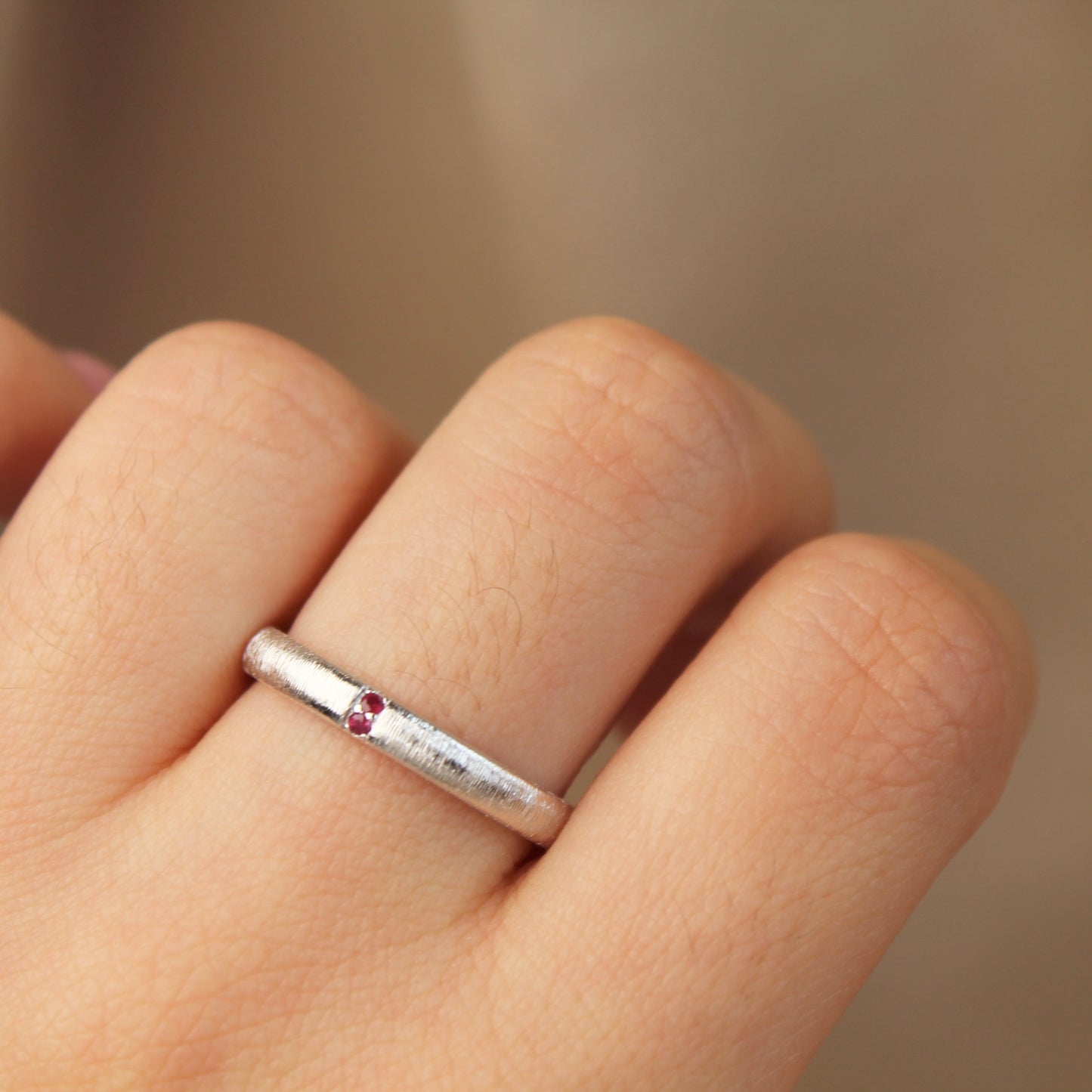 拉丝 Brushed Finish Natural Ruby Ring
