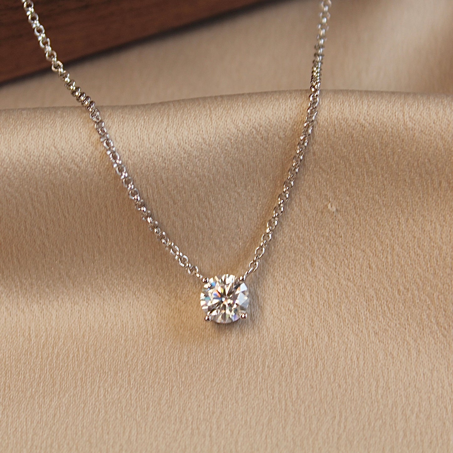 Classic Four Claw Moissanite Necklace, 1 Carat