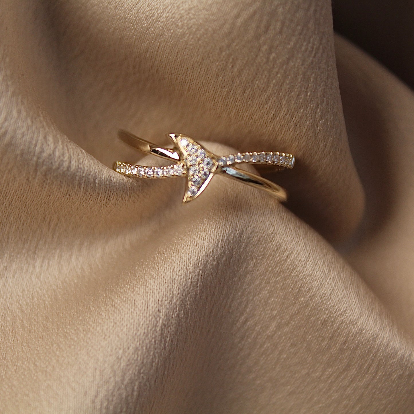 14K Solid Gold Fishtail Ring 锦鲤灵尾