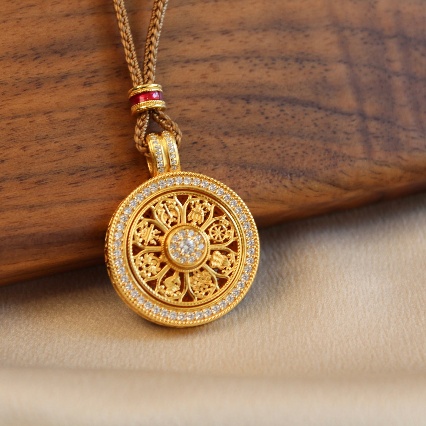 八宝罗盘Compass Long Necklace