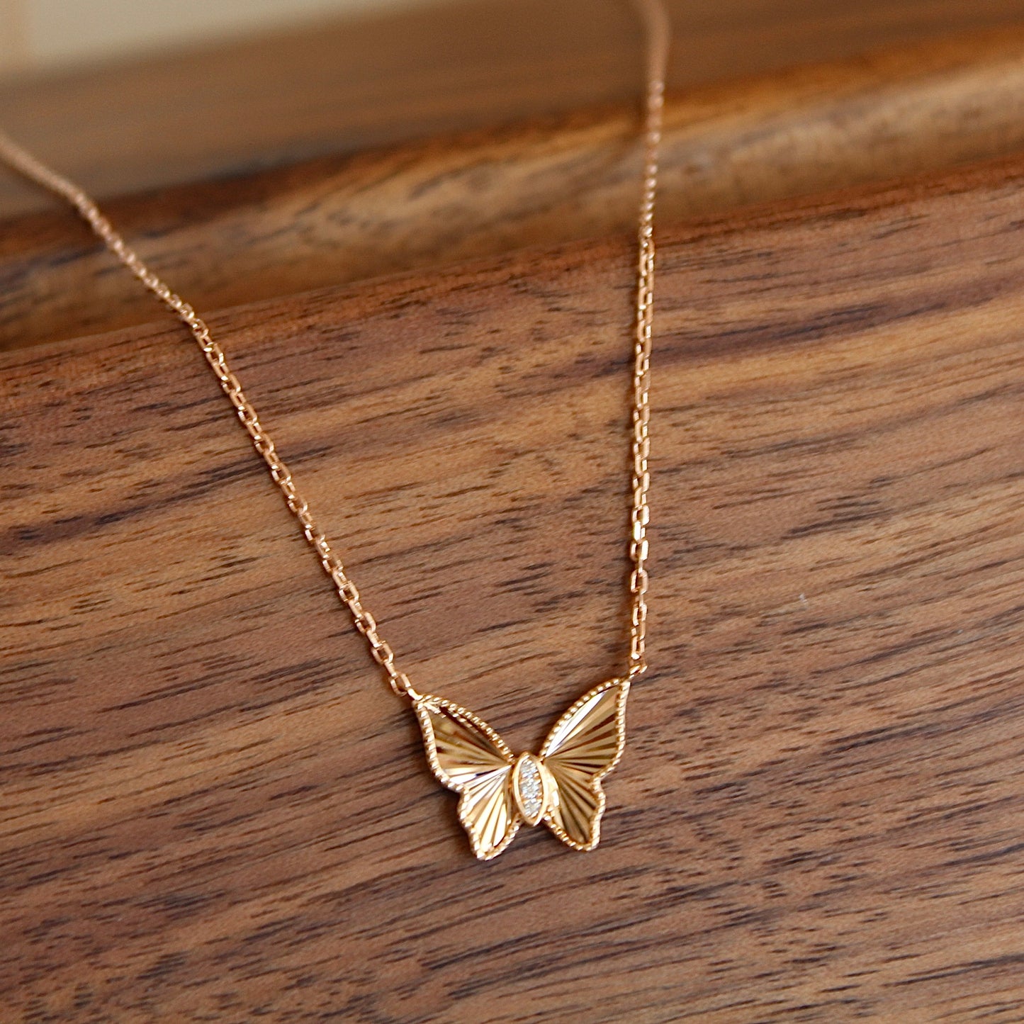 14K Solid Rose Gold Butterfly Necklace 车花工艺