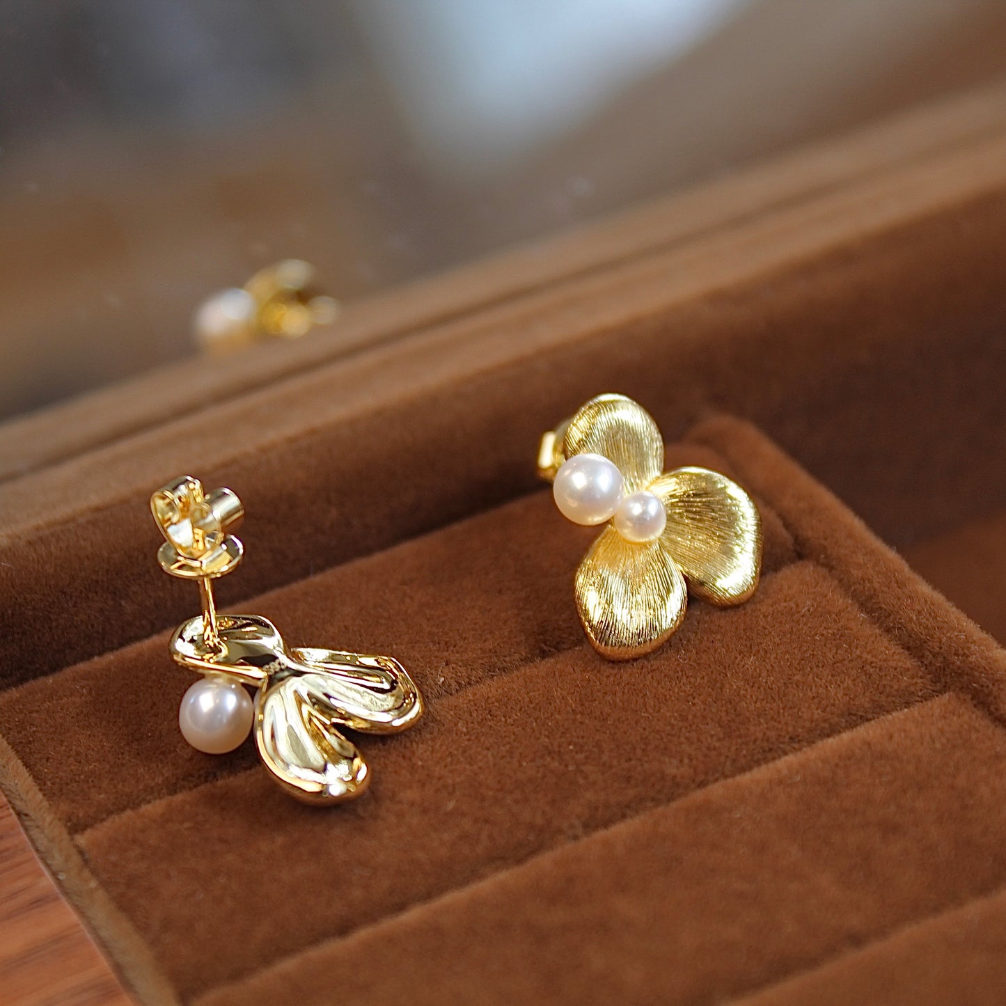 Silk-Drawn Petals Pearl Earrings, Gold Version