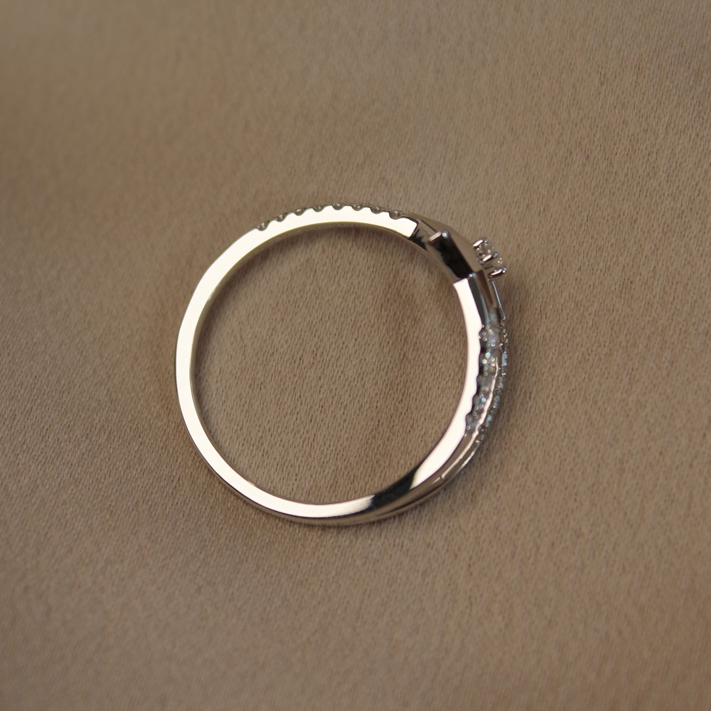 铂金Platinum PT950 Meteor Ring