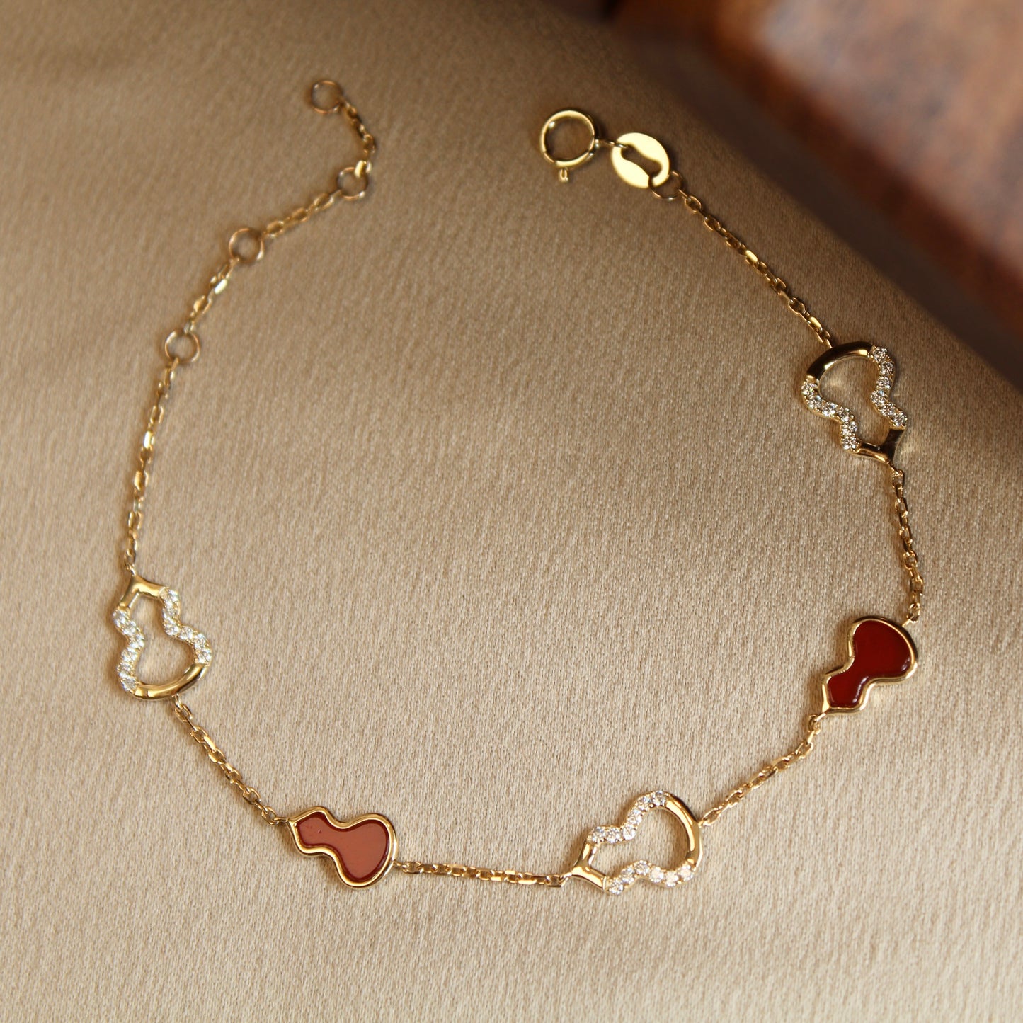 14K Solid Yellow Gold Five Hulu Bracelet五福临门