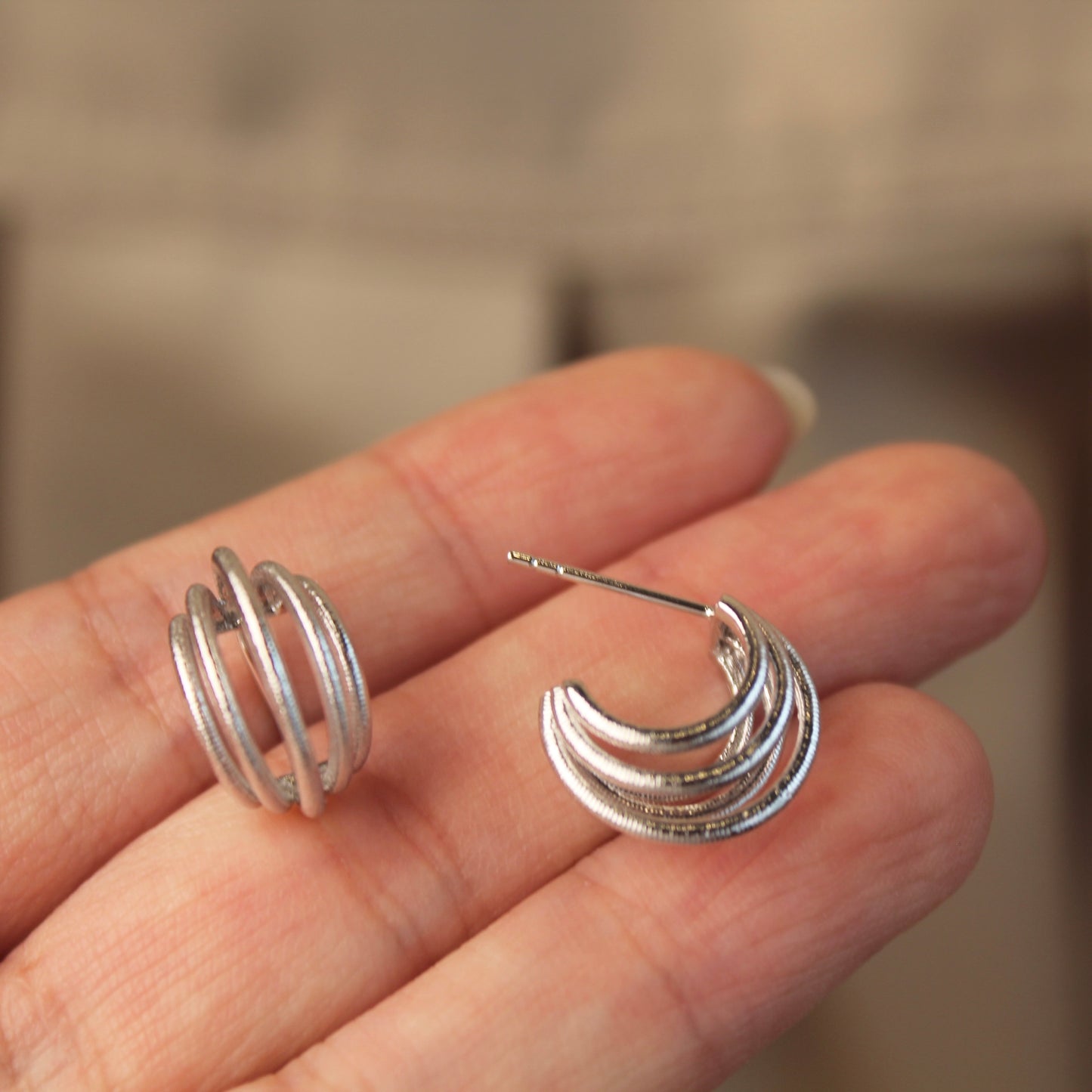 Twisted Line Stud Earrings