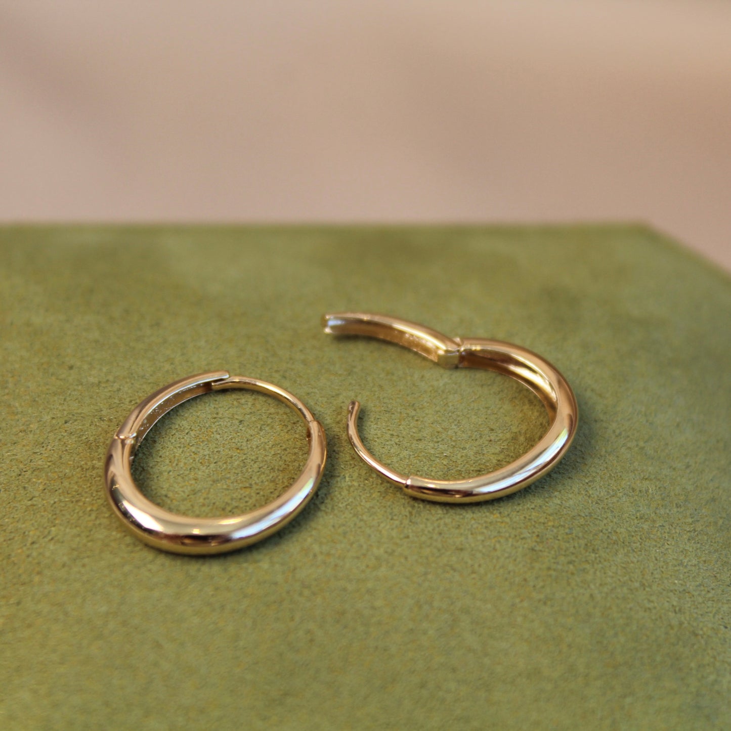 14K Solid Gold Classic Hoop Earrings