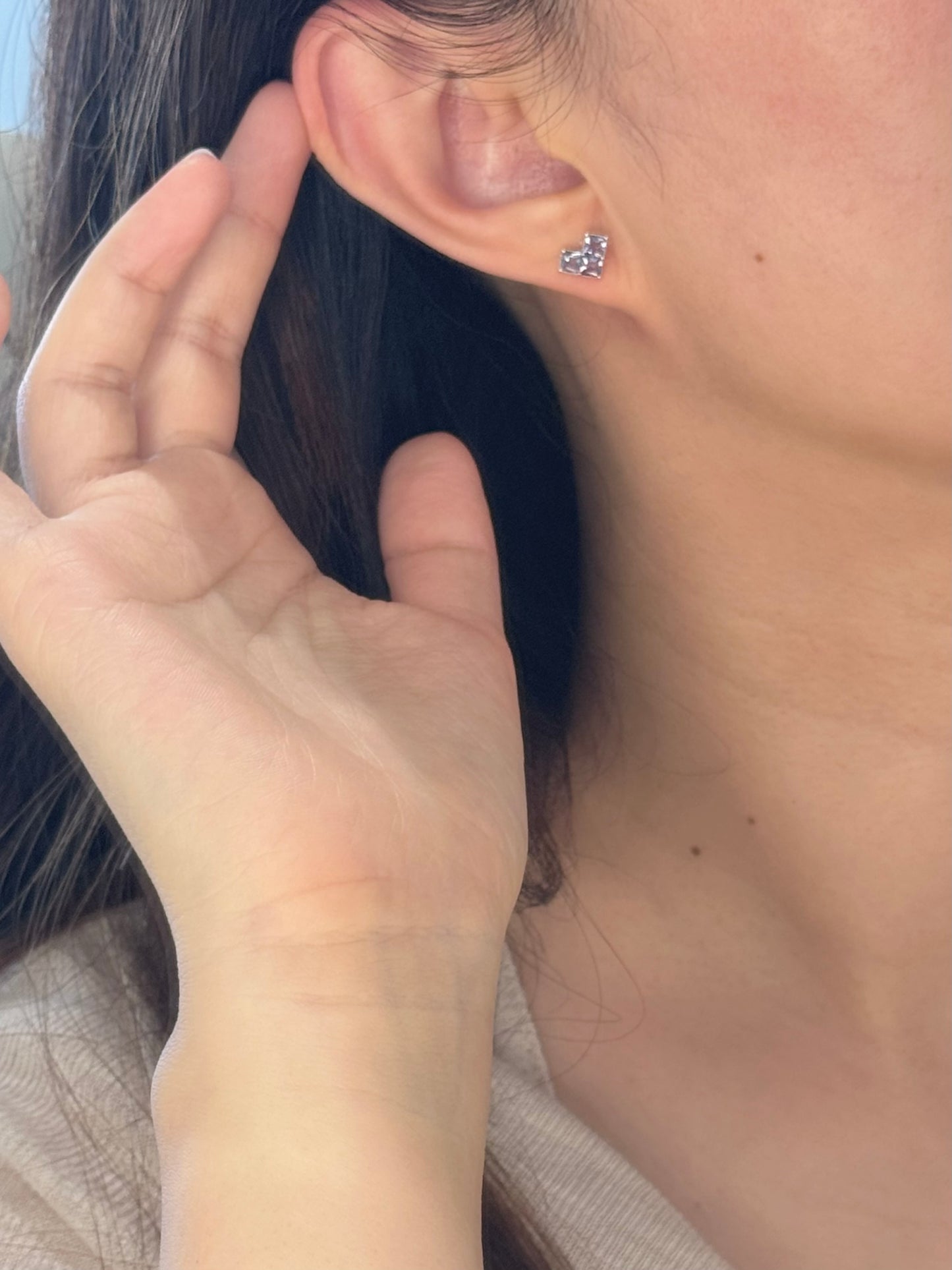 14K Solid White Gold Lolite Heart Earrings 堇青石