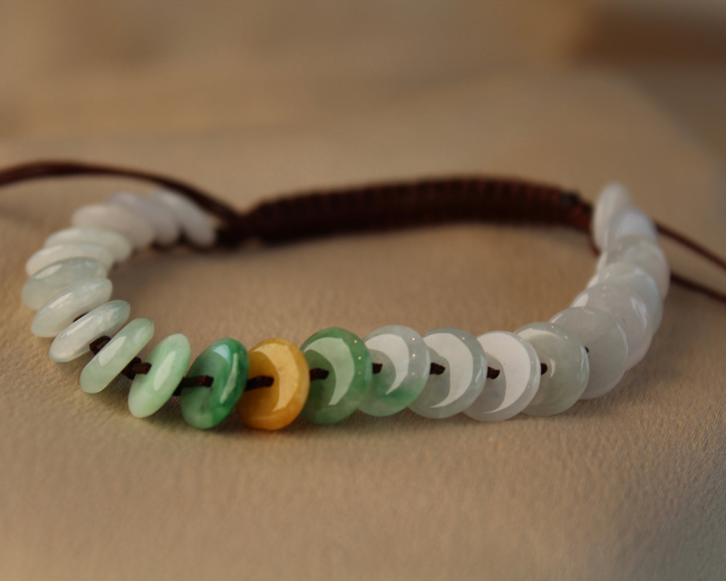 翡翠盘缠Natural Jadeite Black Bracelet