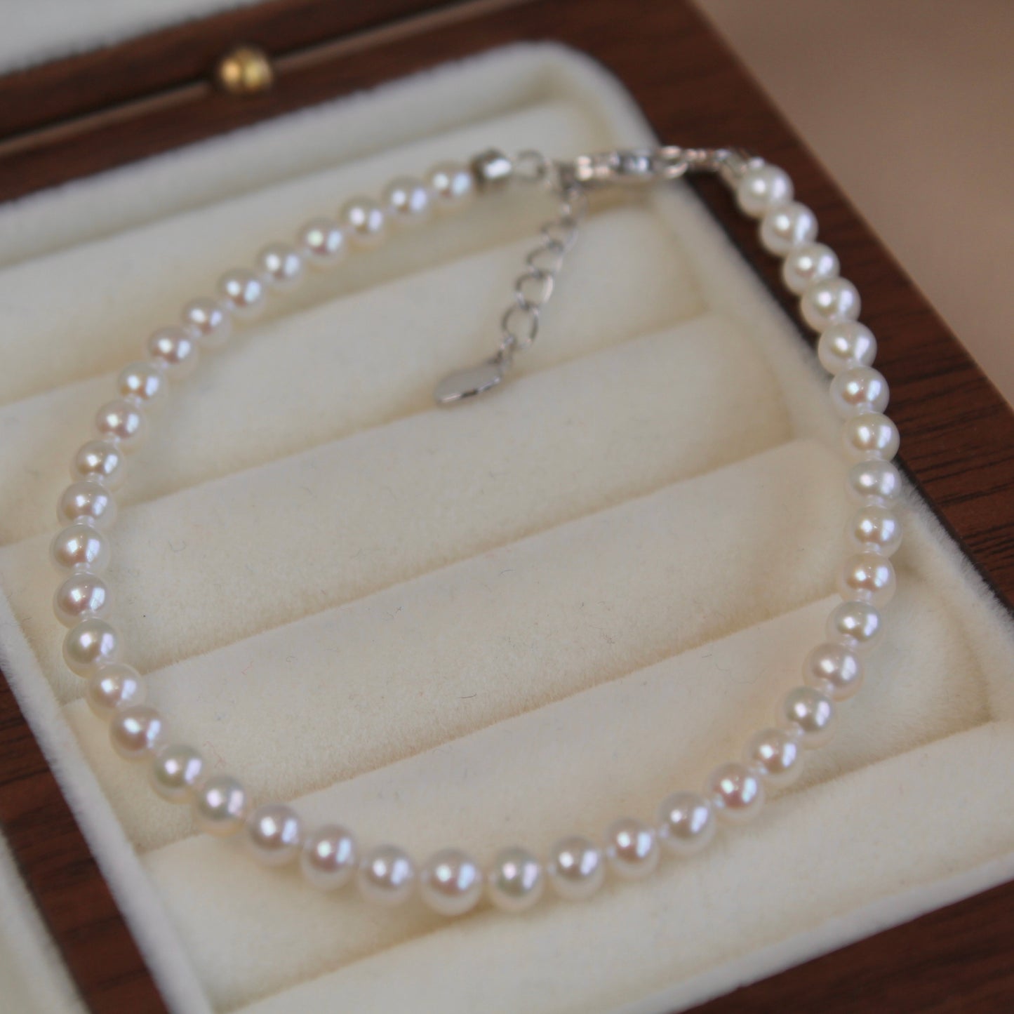 Natural Round Baby Pearl Bracelet, 3 to 4mm