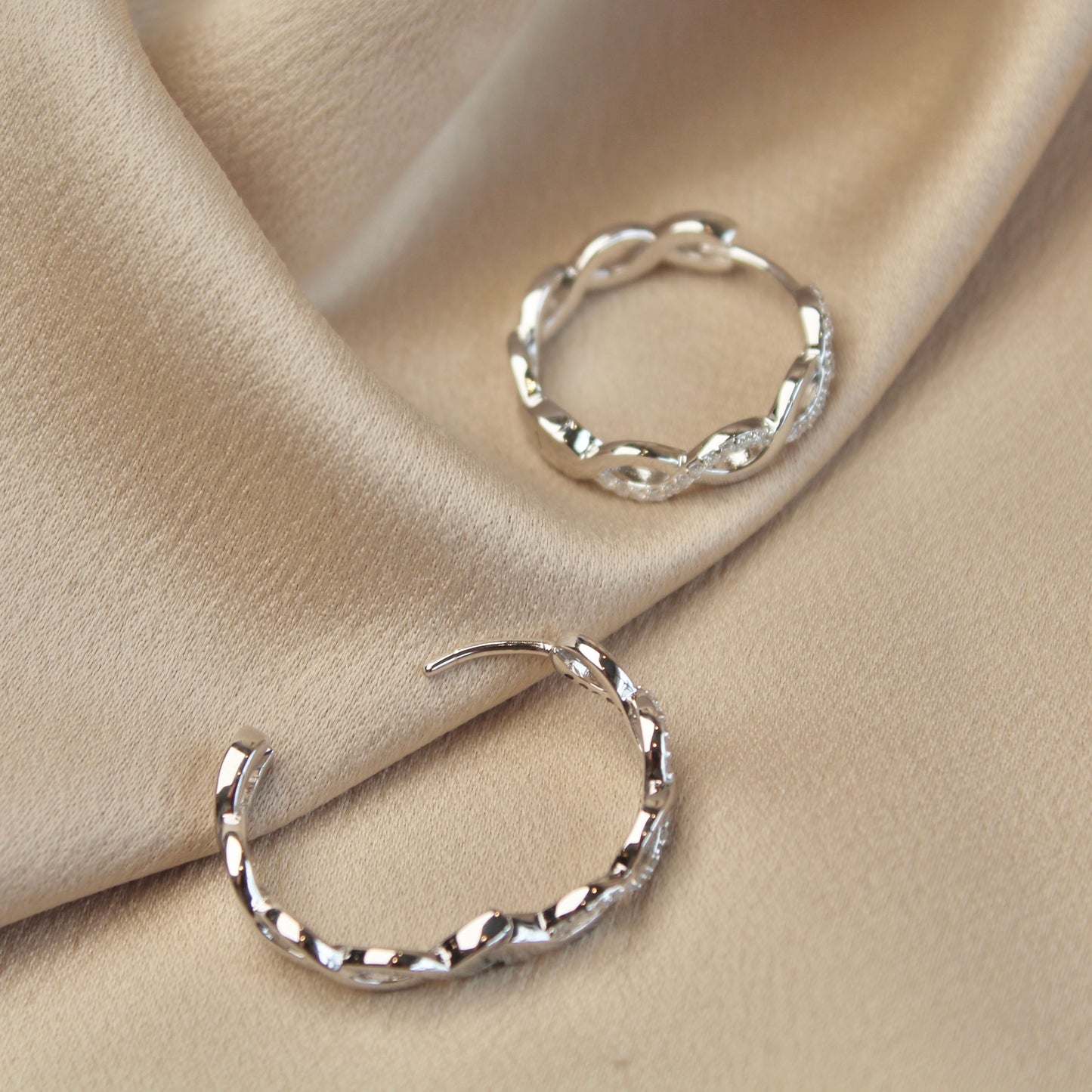 Twisted Wavy Moissanite Hoop Earrings
