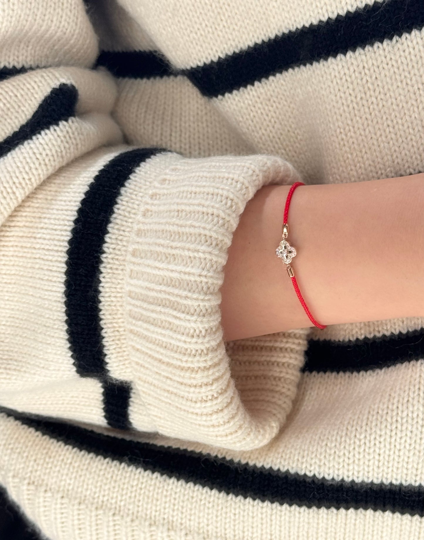 14K Solid Rose Gold Double-Sided Clover Red Bracelet