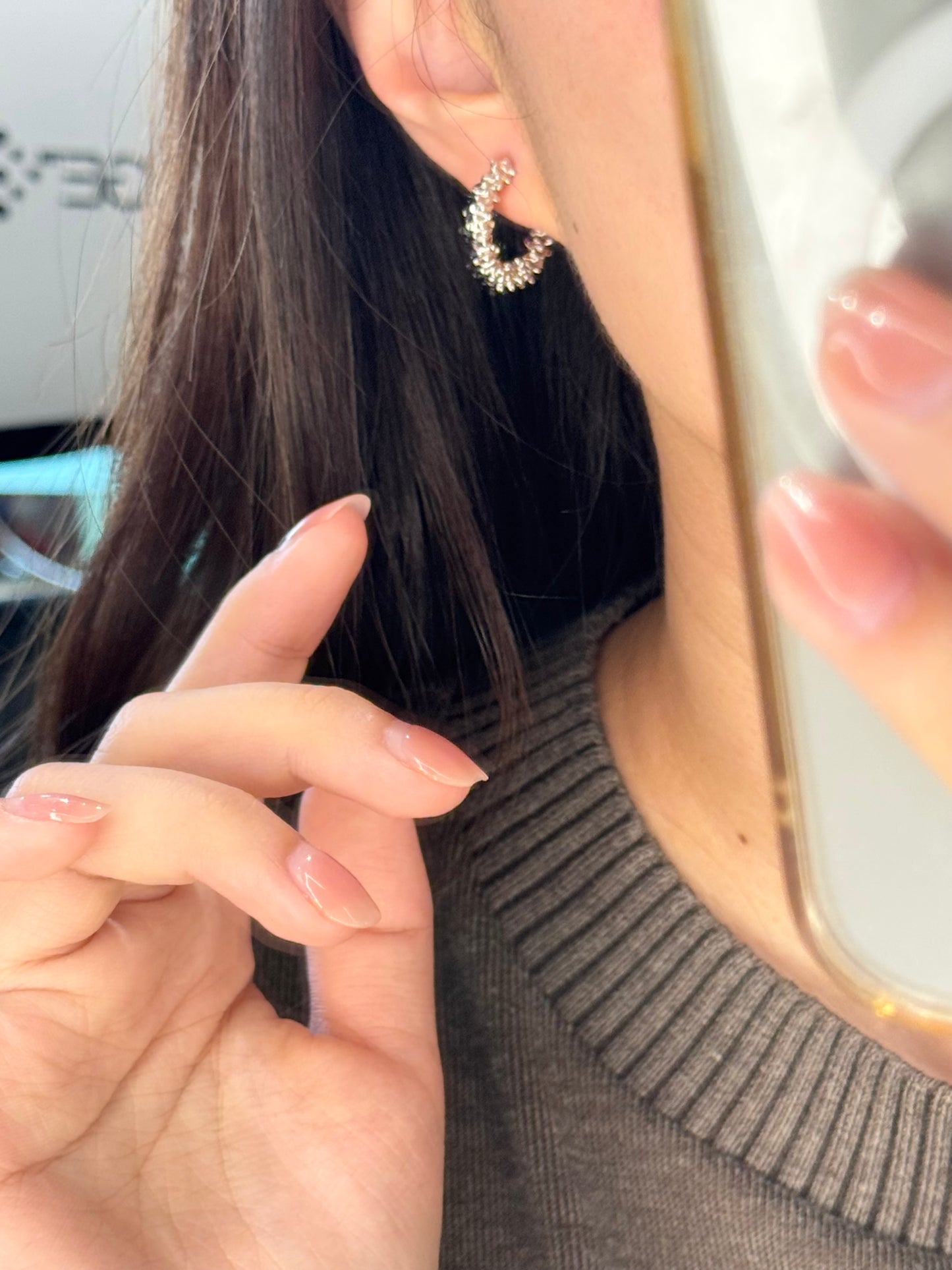 碎碎冰 C-Shape Earrings