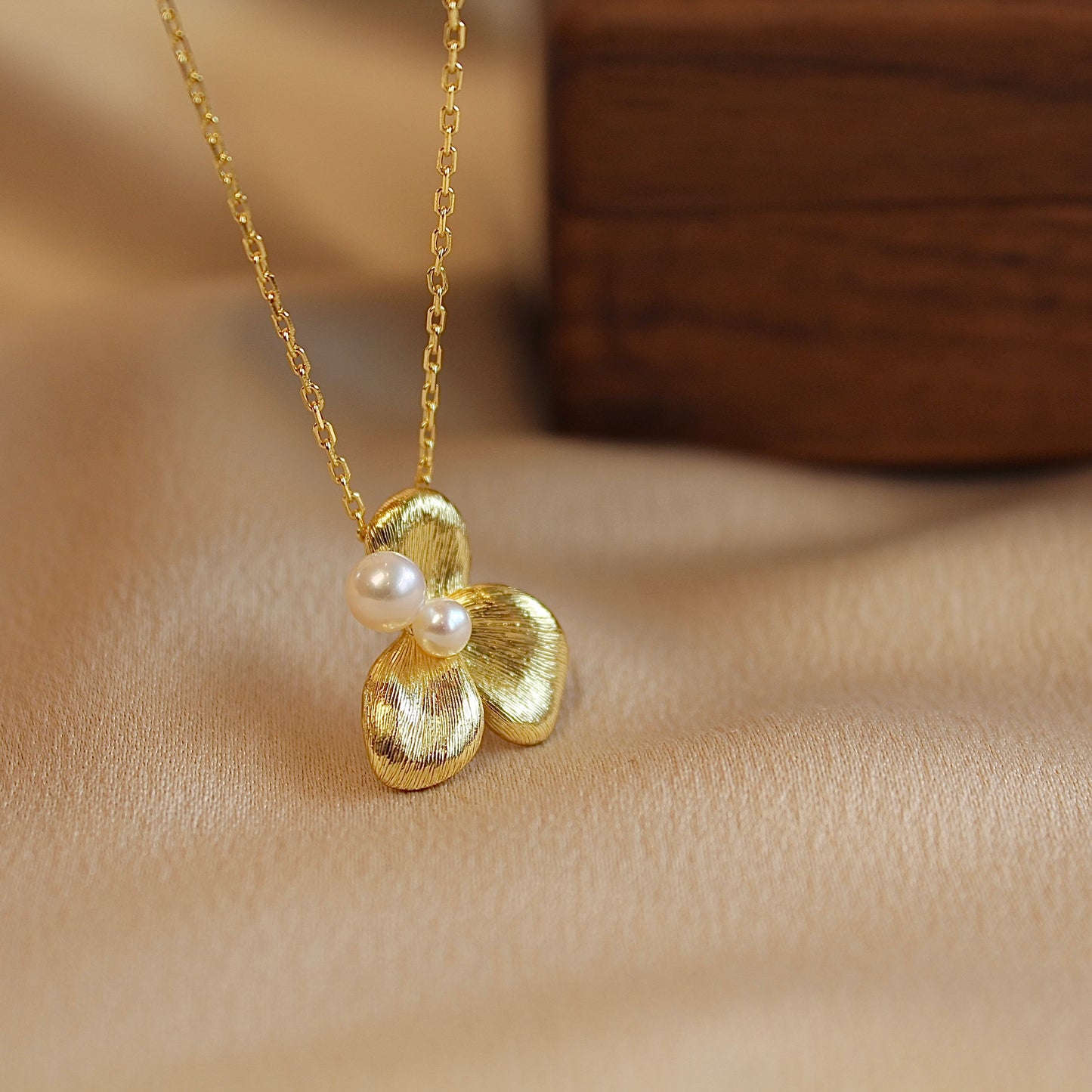 Silk-Drawn Petals Pearl Necklace, Gold Version