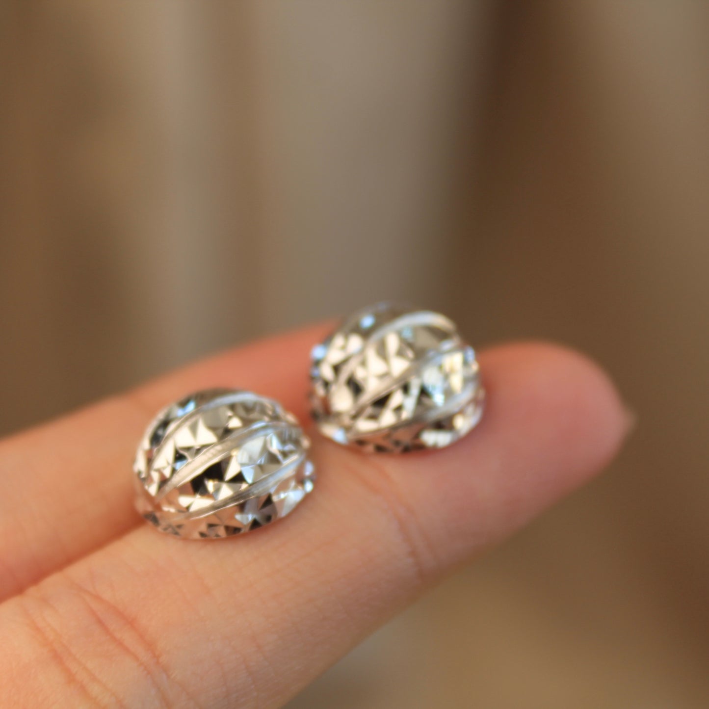 车花工艺 Sparkling Round Earrings