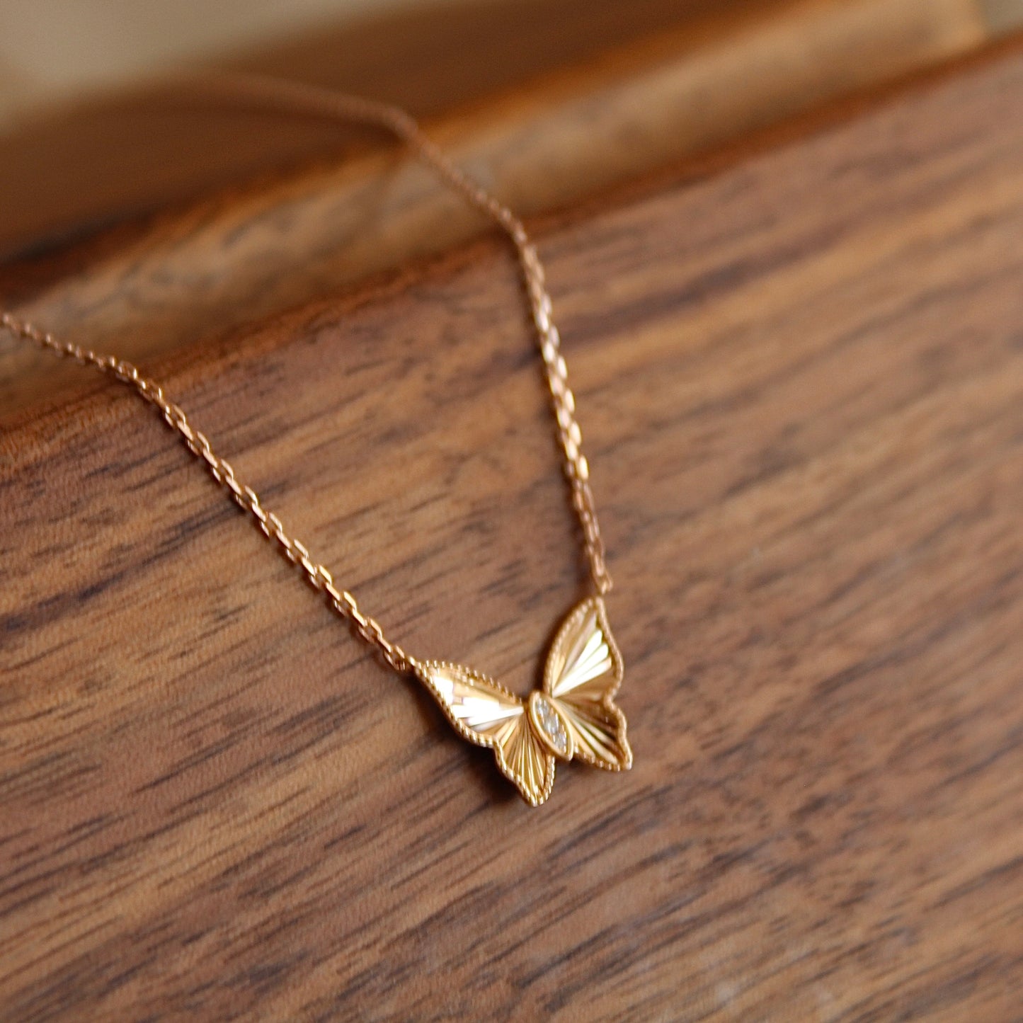 14K Solid Rose Gold Butterfly Necklace 车花工艺