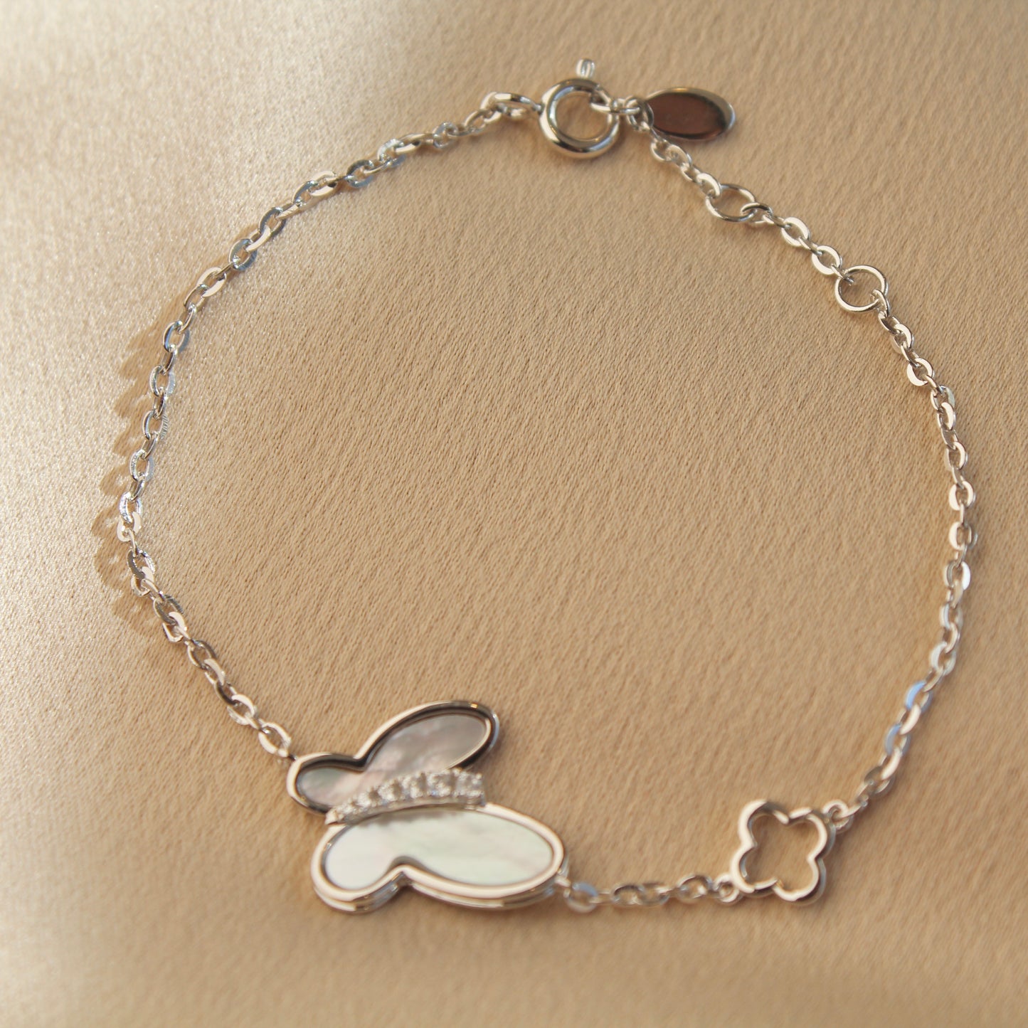 Butterfly Mother of Pearl Bracelet, Silver Color