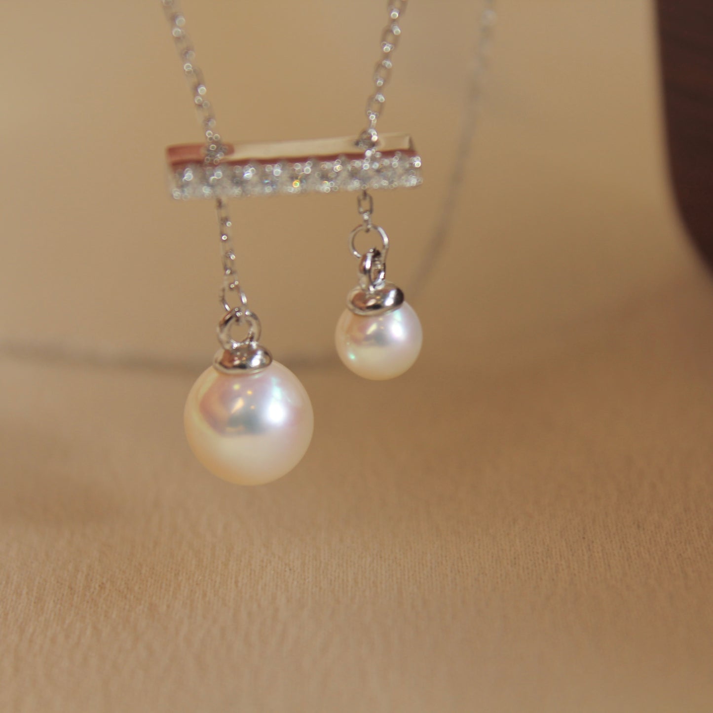Perfect Round, Balance Bar Pearl Necklace