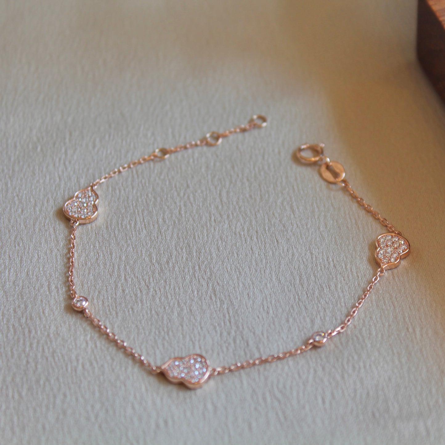 14K Solid Rose Gold Blessing Hulu Bracelet