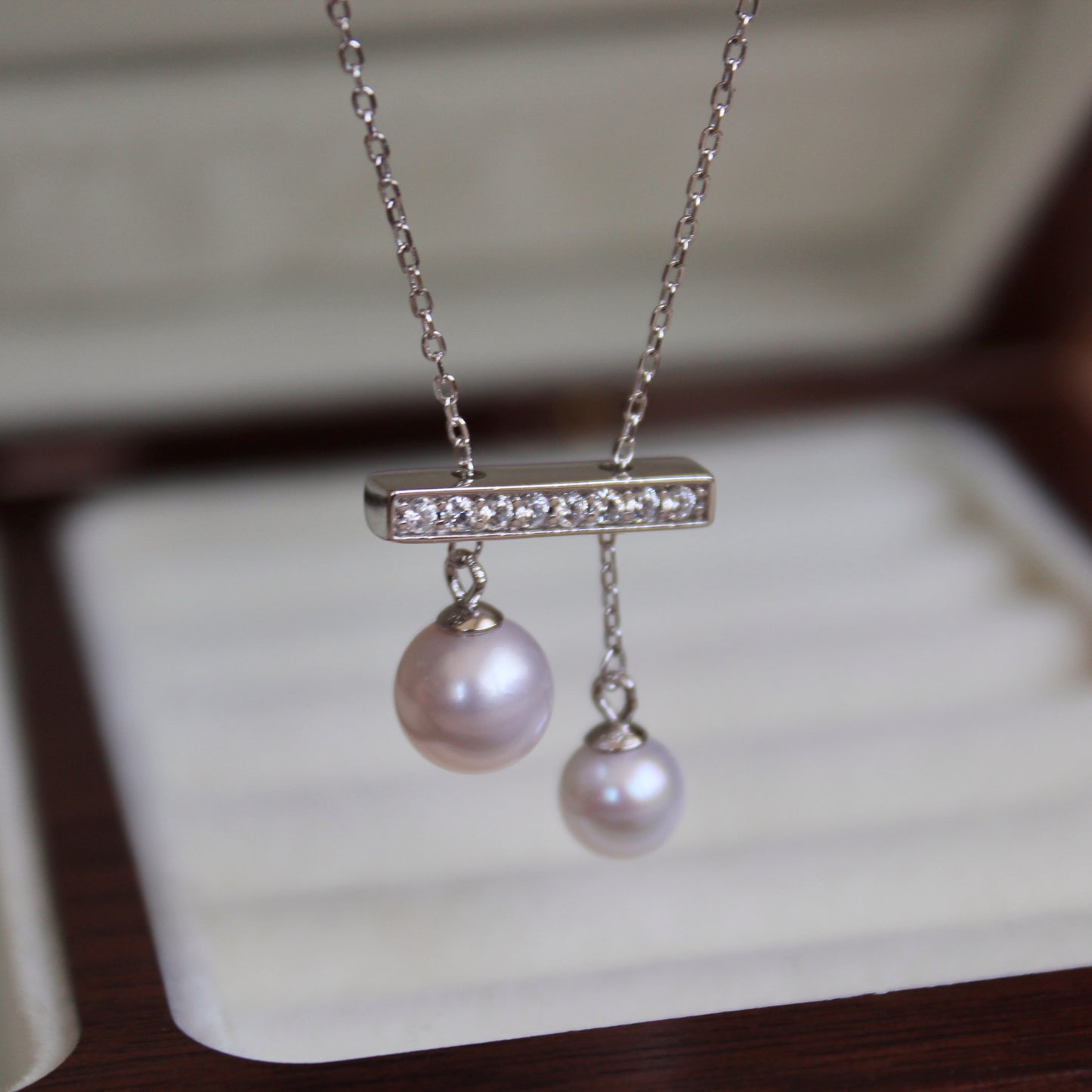 Perfect Round, Balance Bar Pearl Necklace