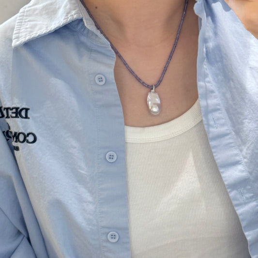 Natural Baroque Pendant Necklace