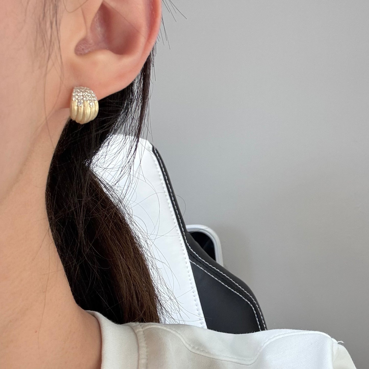 14K Solid Gold Star-fall Earrings 喷砂工艺