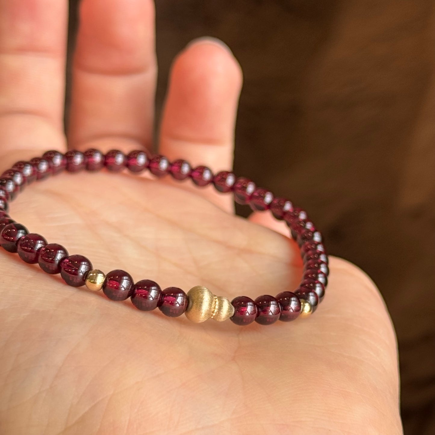 14K Solid Gold Natural Garnet Hulu Bracelet