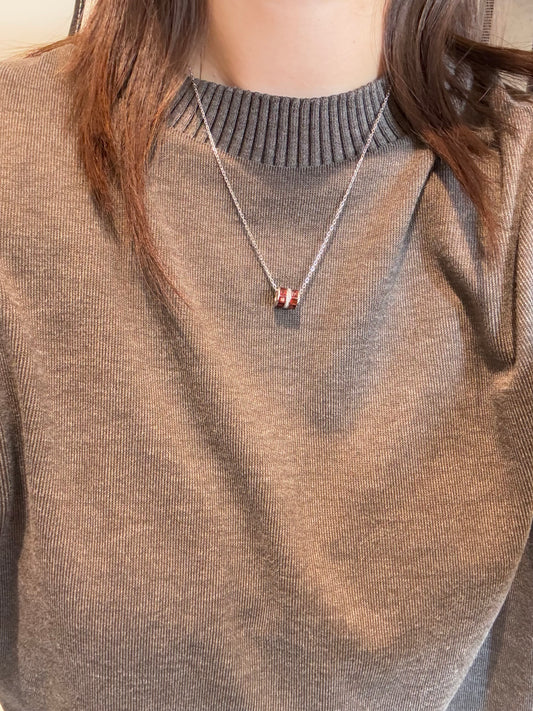 Lulutong Garnet Necklace