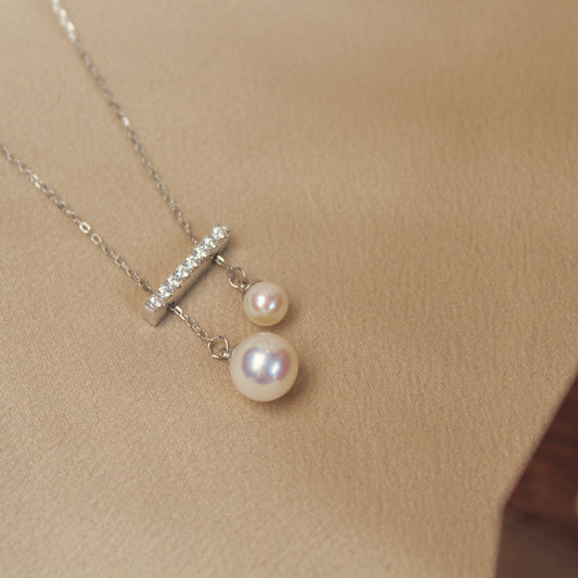 Perfect Round, Balance Bar Pearl Necklace