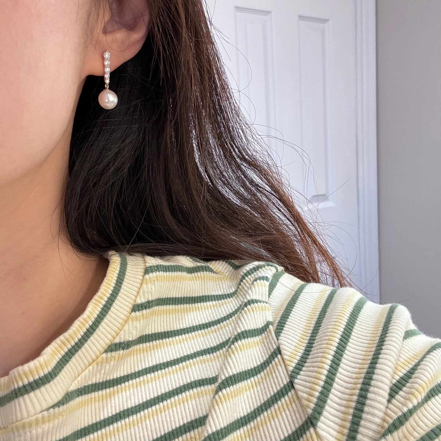 14K Solid Gold Natural Pearl Water-Drop Earrings