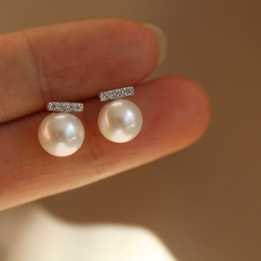 Balance Bar Natural Pearl Earrings