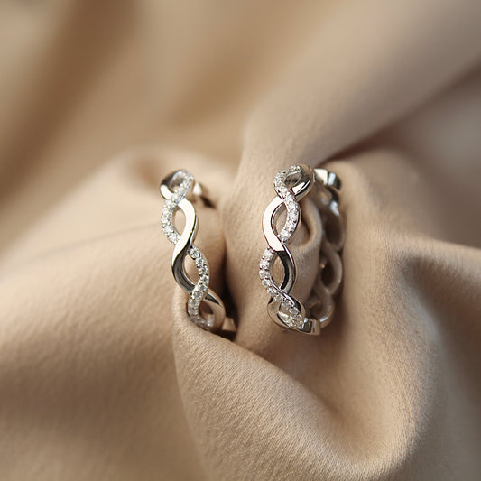 Twisted Wavy Moissanite Hoop Earrings