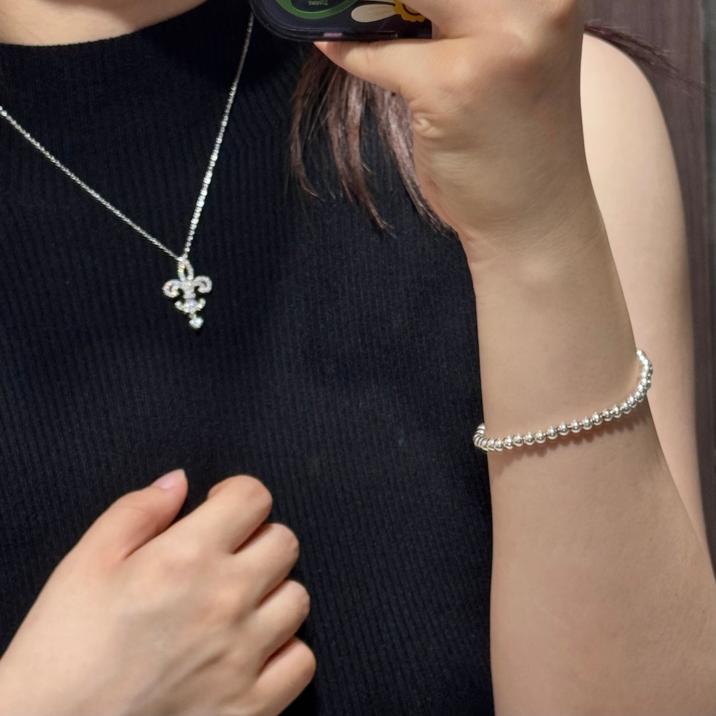 铂金Platinum Iris Flower Pendant