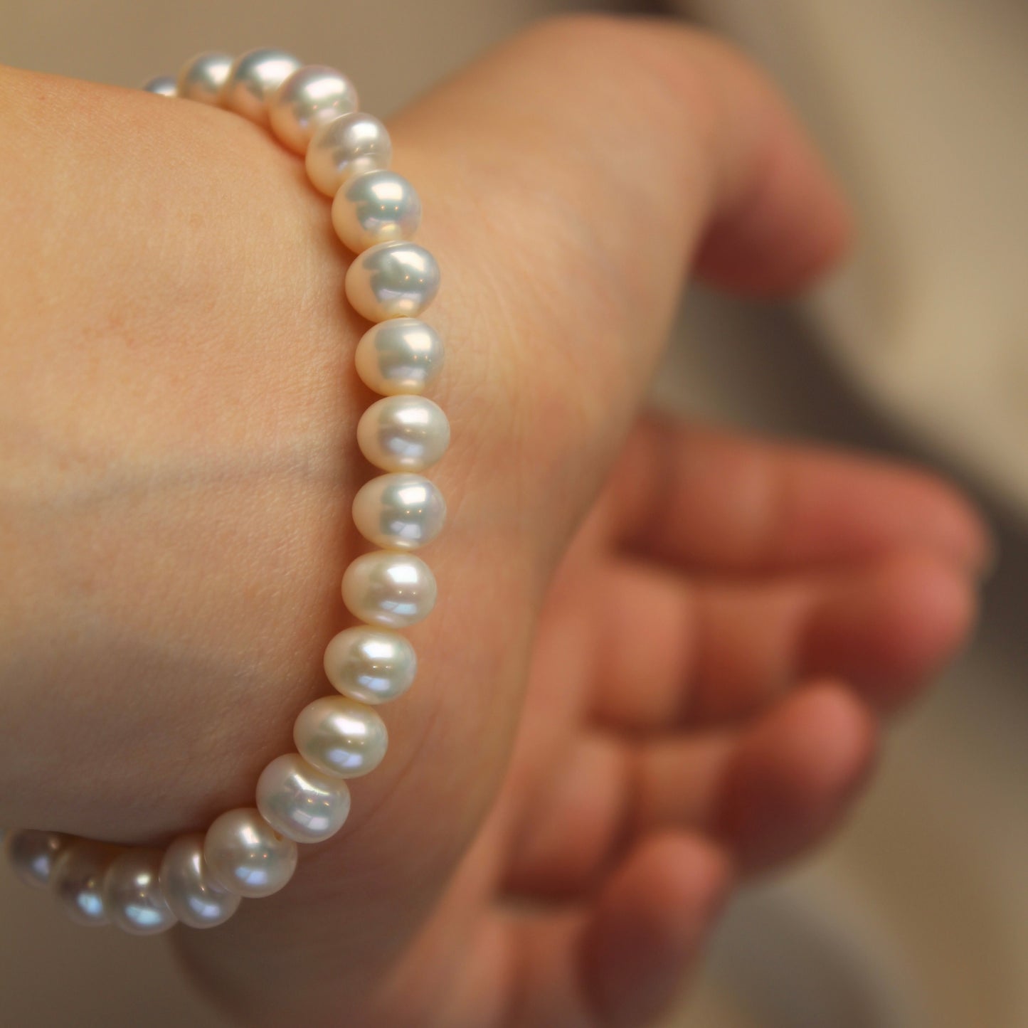 Natural Pearl and Jade Bracelet